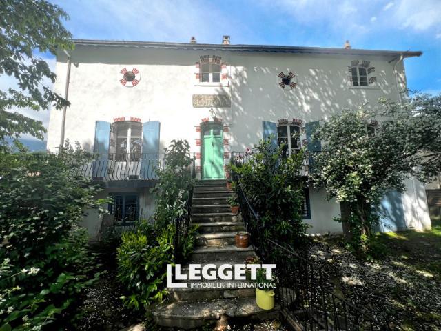 Maison 11 pièces 214 m²