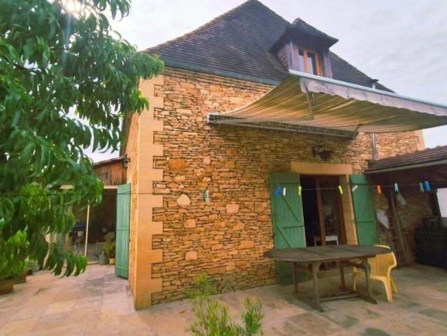 Maison 11 pièces 215 m²