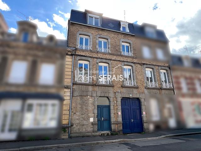 Maison 11 pièces 215 m²