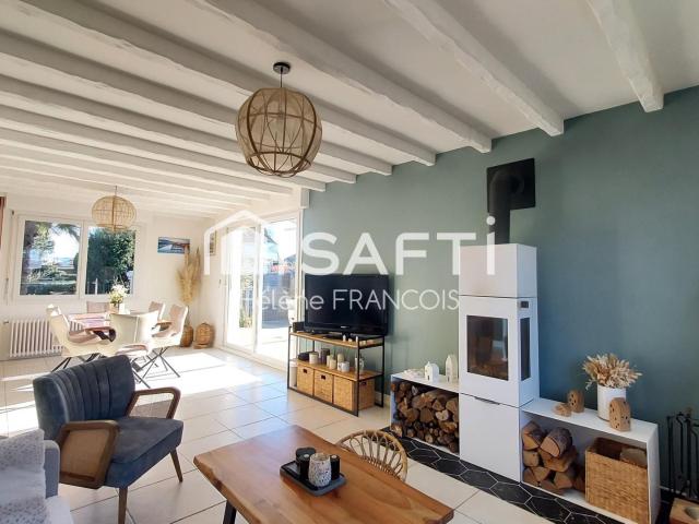Maison 11 pièces 216 m²