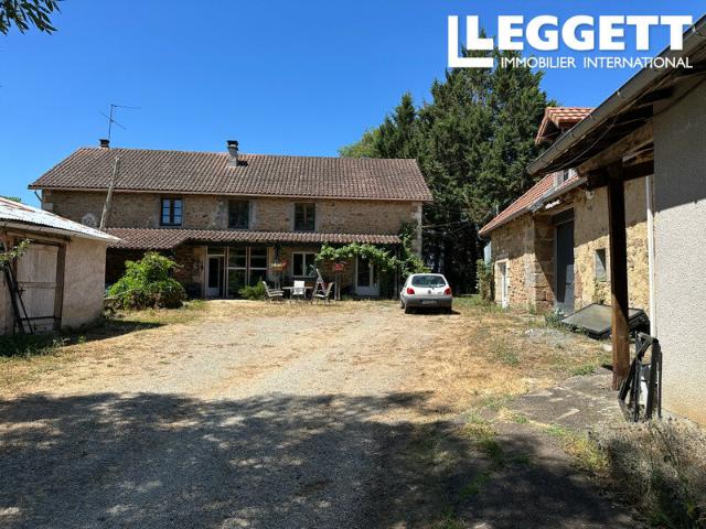 Maison 11 pièces 218 m²