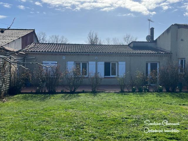 Maison 11 pièces 221 m²