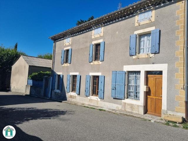 Maison 11 pièces 222 m²