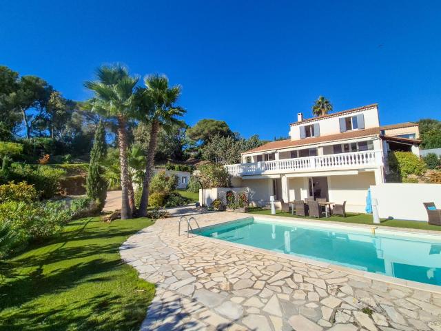 Maison 11 pièces 224 m²