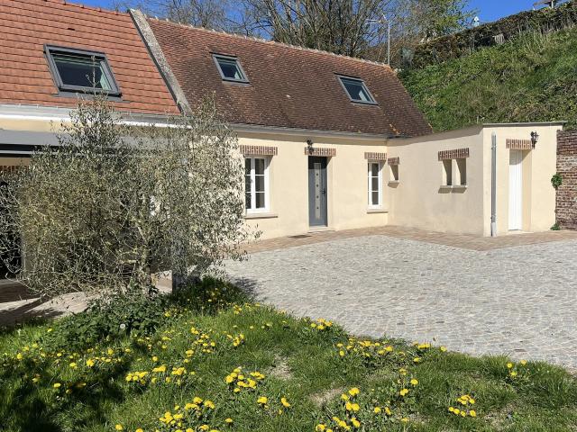 Maison 11 pièces 226 m²