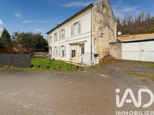 Maison 11 pièces 229 m²