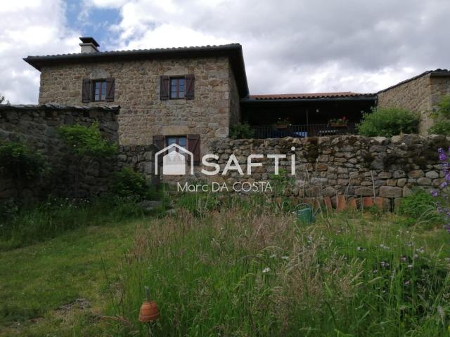 Maison 11 pièces 230 m²
