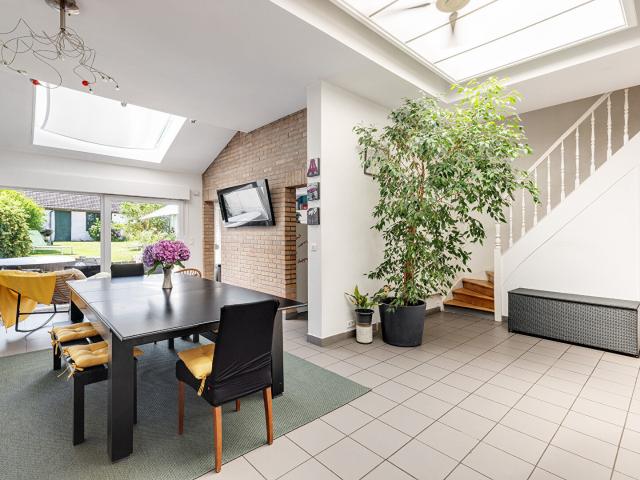 Maison 11 pièces 230 m²