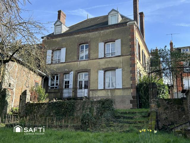 Maison 11 pièces 230 m²