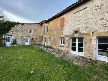 Maison 11 pièces 230 m²