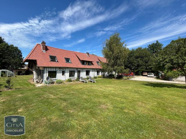 Maison 11 pièces 232 m²