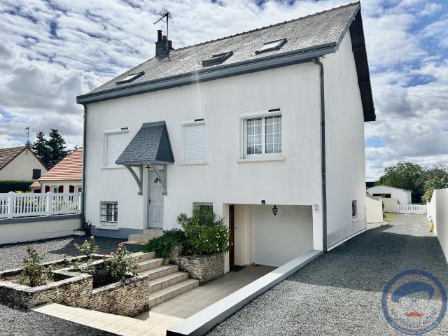 Maison 11 pièces 234 m²