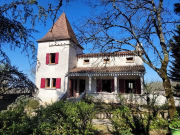Maison 11 pièces 235 m²