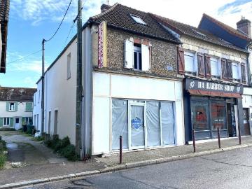 Maison 11 pièces 236 m²
