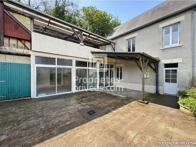 Maison 11 pièces 238 m²