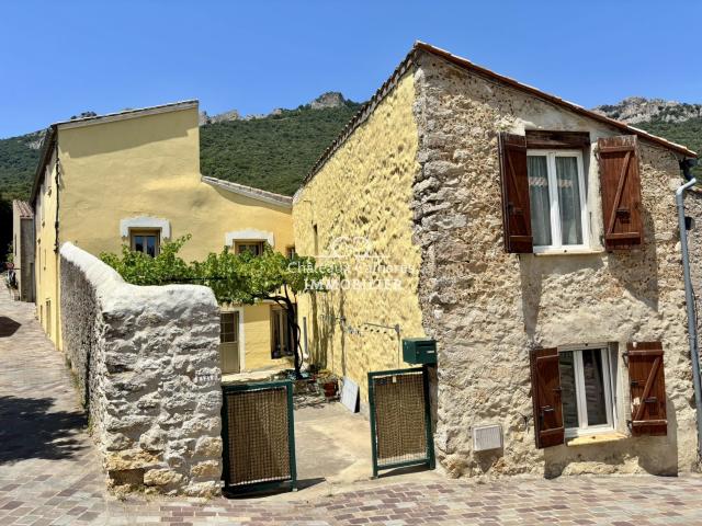 Maison 11 pièces 239 m²