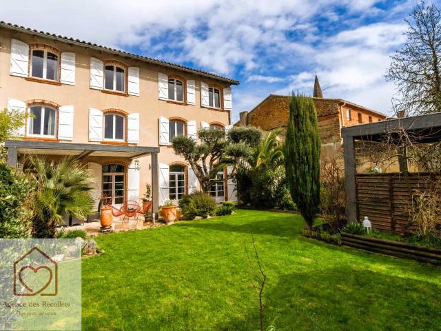 Maison 11 pièces 340 m²