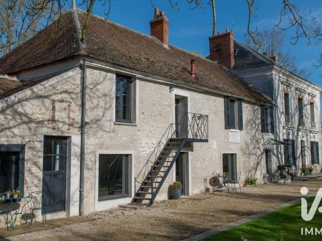 Maison 11 pièces 350 m²
