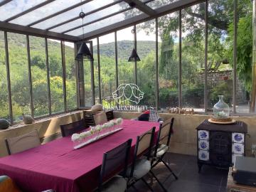 Maison 11 pièces 360 m²