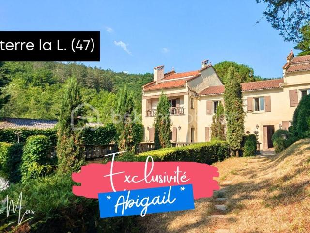 Maison 11 pièces 360 m²