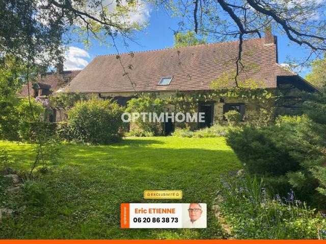 Maison 11 pièces 365 m²
