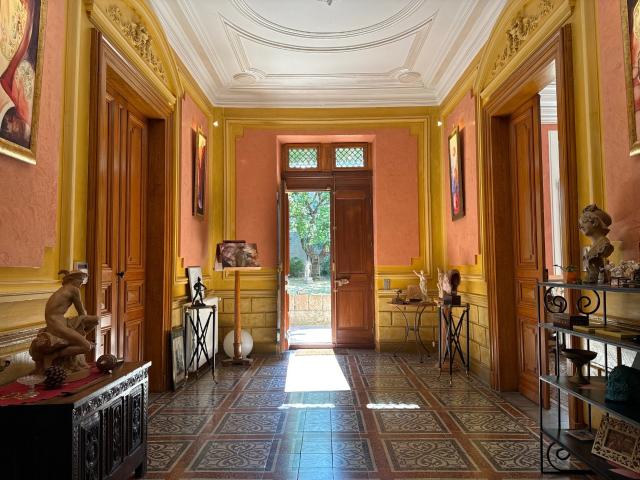 Maison 11 pièces 380 m²