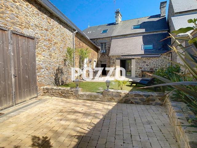 Maison 11 pièces 380 m²