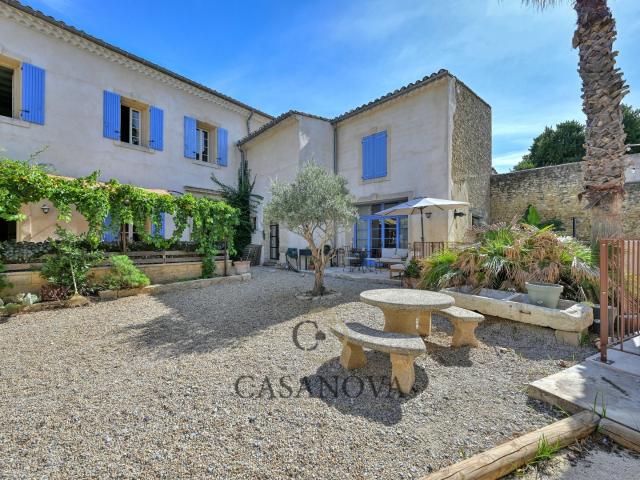 Maison 11 pièces 385 m²
