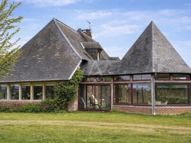 Maison 11 pièces 390 m²