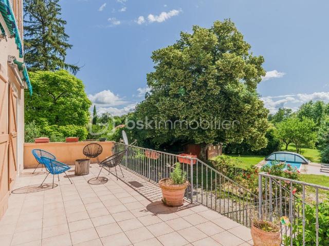 Maison 7 pièces 200 m²