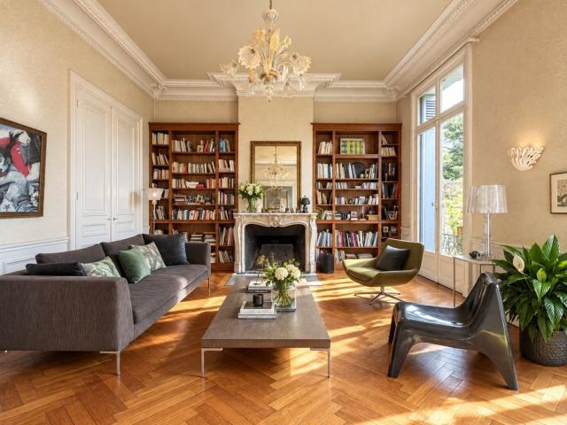 Maison 11 pièces 300 m²