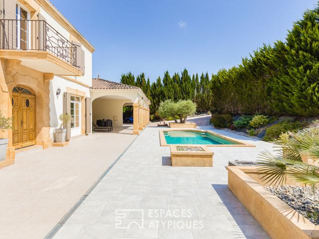 Maison 11 pièces 300 m²