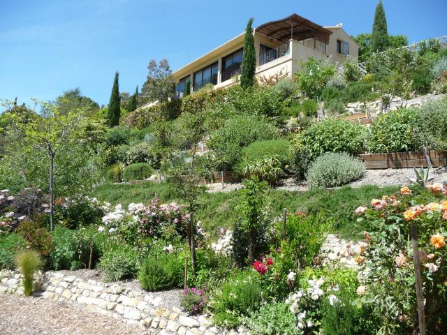 Maison 11 pièces 300 m²