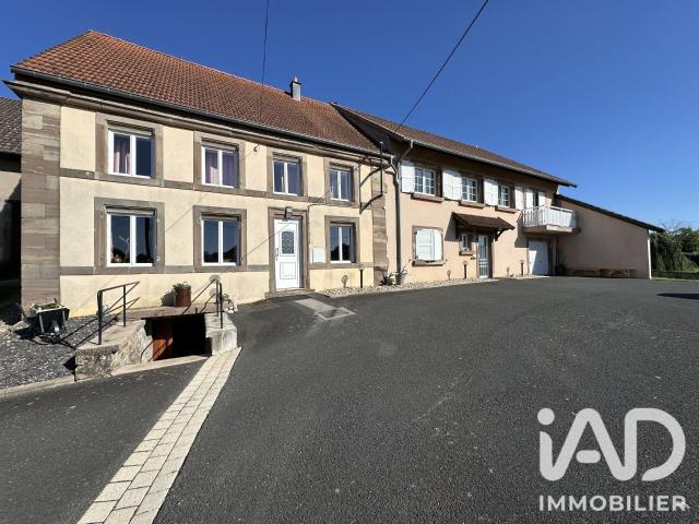Maison 11 pièces 302 m²