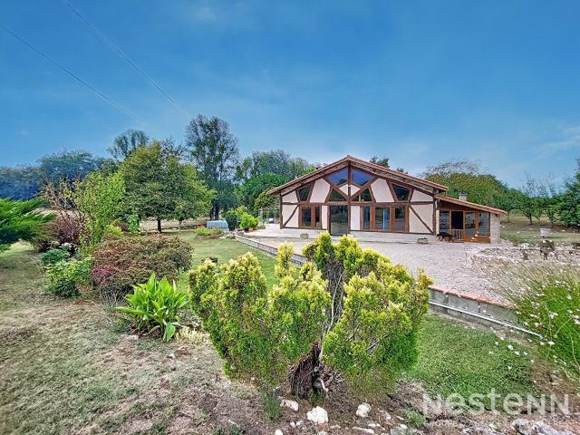Maison 11 pièces 312 m²