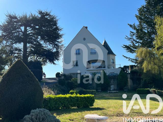 Maison 11 pièces 315 m²