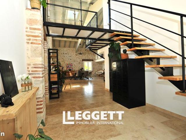 Maison 11 pièces 320 m²