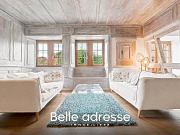 Maison 11 pièces 467 m²