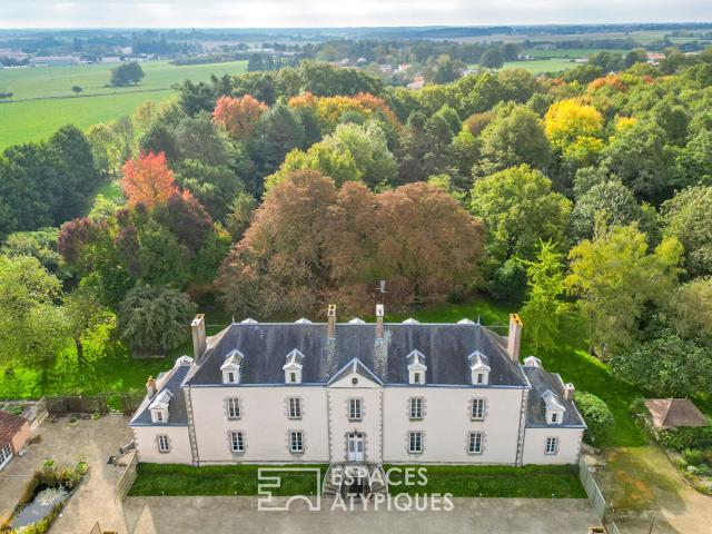 Maison 11 pièces 464 m²