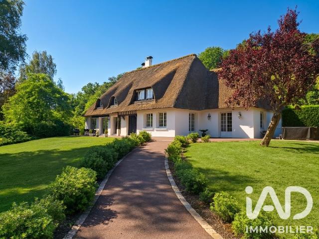 Maison 11 pièces 471 m²