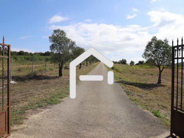 Maison 11 pièces 400 m²