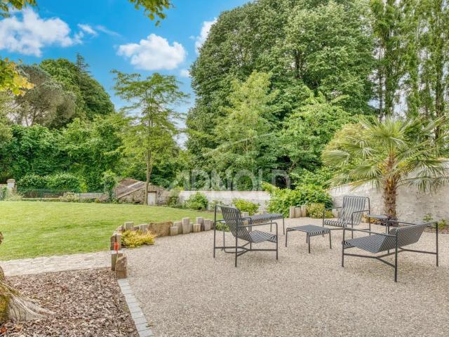 Maison 11 pièces 402 m²