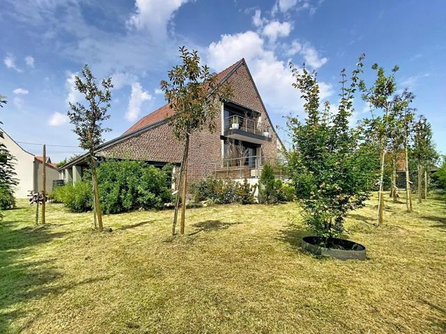 Maison 11 pièces 423 m²