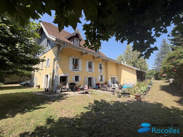 Maison 11 pièces 433 m²