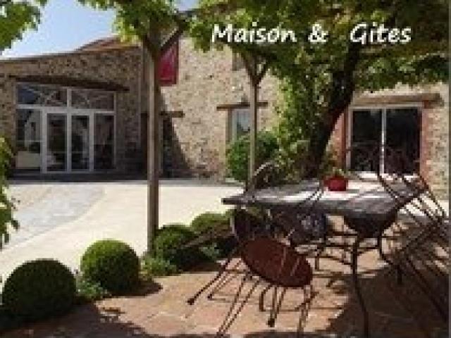 Maison 11 pièces 430 m²