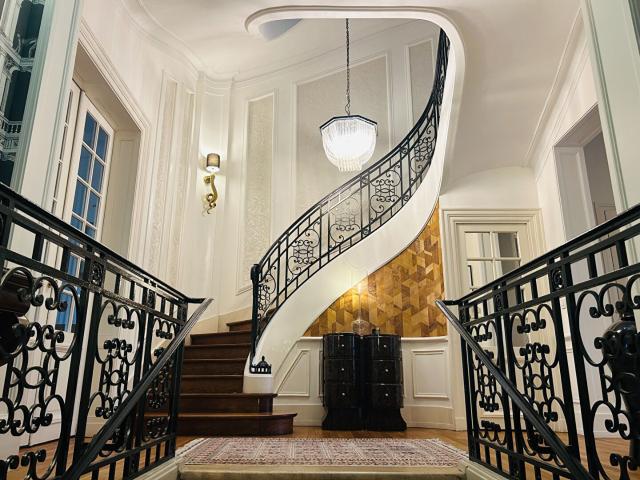Maison 11 pièces 430 m²