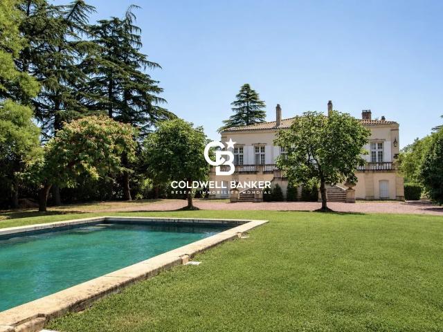 Maison 11 pièces 435 m²