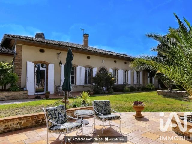 Maison 11 pièces 435 m²