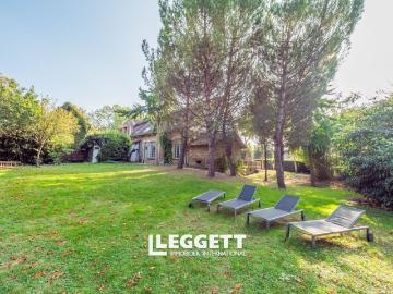 Maison 11 pièces 500 m²