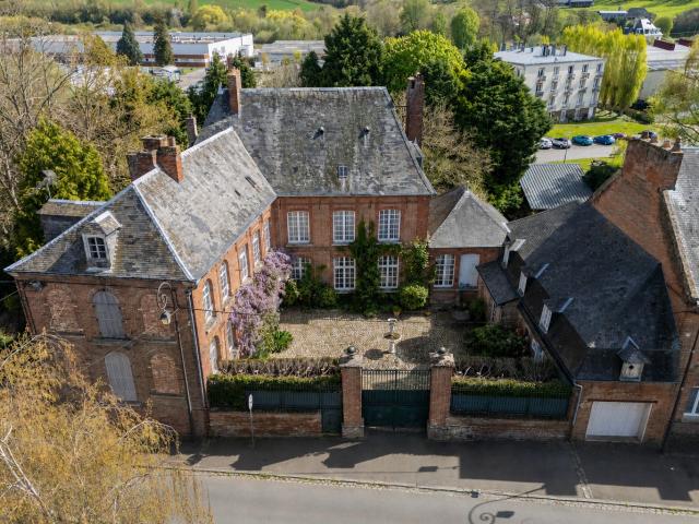Maison 11 pièces 500 m²